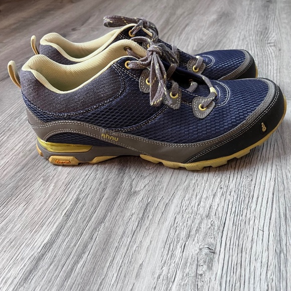 Ahnu Sugarpine Air Mesh Astral Aura sneaker hiking shoe womens 9.5 euc - Picture 1 of 12